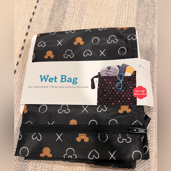 Disney Bumpkin Brand New Wet Bag Mickey Mouse Black and Gold - Picture 1 of 2